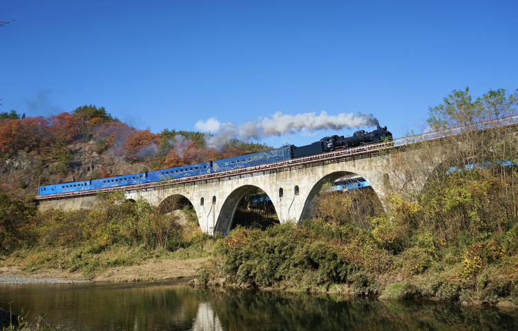 めがね橋（宮守川橋梁）